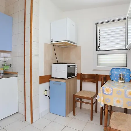 Apartment By The Sea Arbanija, Ciovo - 18797 Trogir