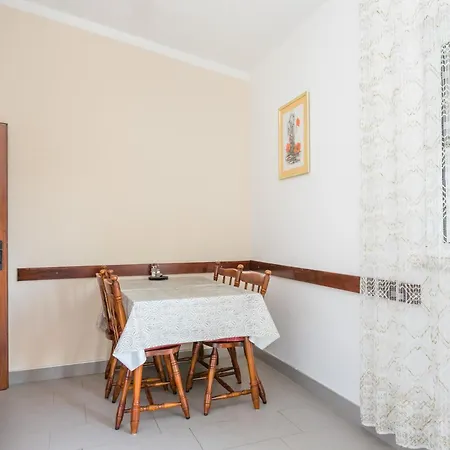 By The Sea Arbanija, Ciovo - 18797 Apartment Trogir